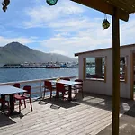 Gasthof Lydersen Rorbuer Hostel&apartments