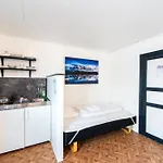Lydersen Rorbuer Budget & Private Fredvang