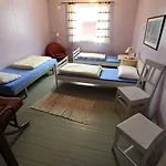 Herberg Lydersen Rorbuer Budget & Private 2*
