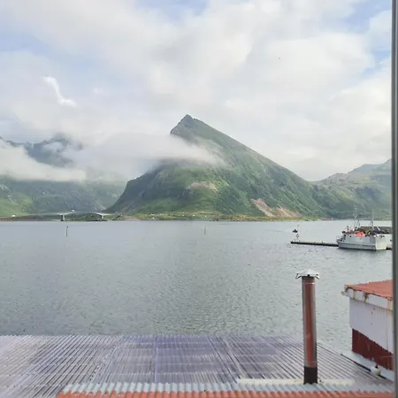 Lydersen Rorbuer Budget & Private 2* Fredvang