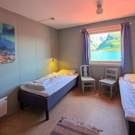 Lydersen Rorbuer Budget & Private