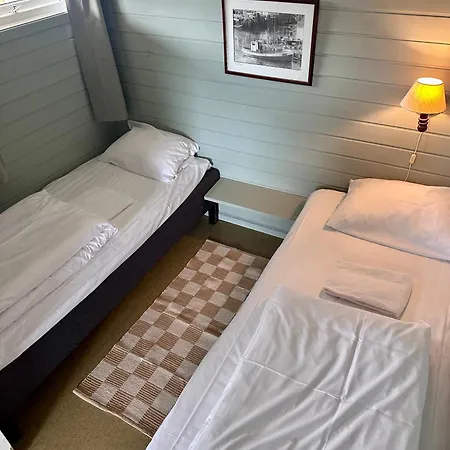 Locanda Lydersen Rorbuer Budget & Private 2*
