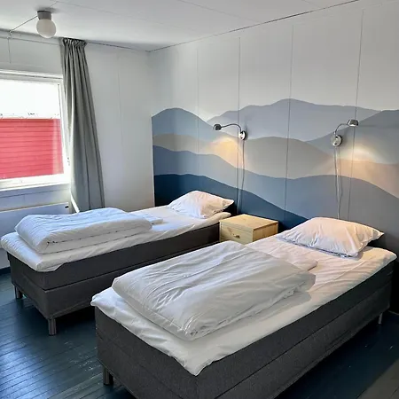 Lydersen Rorbuer Budget & Private Fredvang