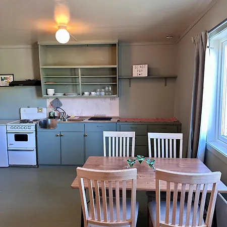 Locanda Lydersen Rorbuer Budget & Private