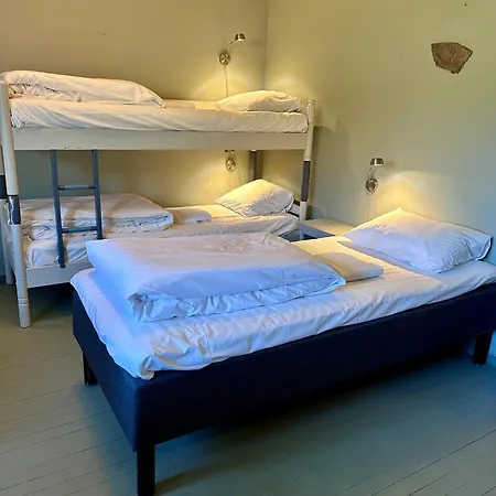 Locanda Lydersen Rorbuer Budget & Private 2*