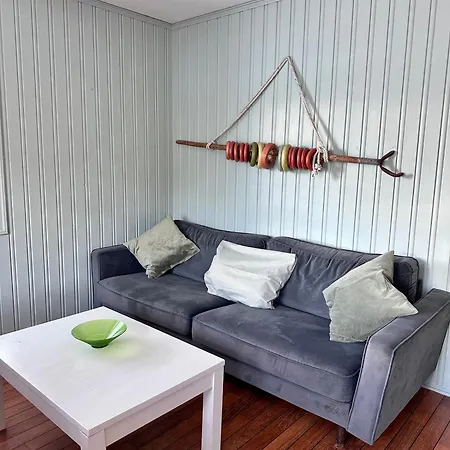 Locanda Lydersen Rorbuer Budget & Private 2*
