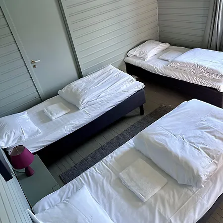 Locanda Lydersen Rorbuer Budget & Private