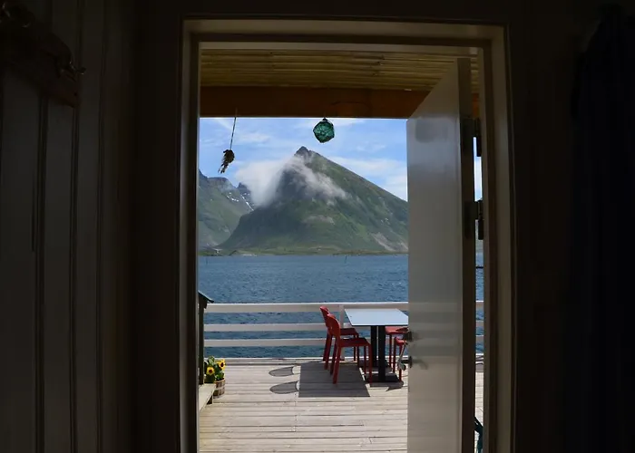 Inn Lydersen Rorbuer Budget & Private