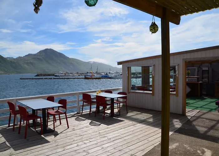 Inn Lydersen Rorbuer Budget & Private