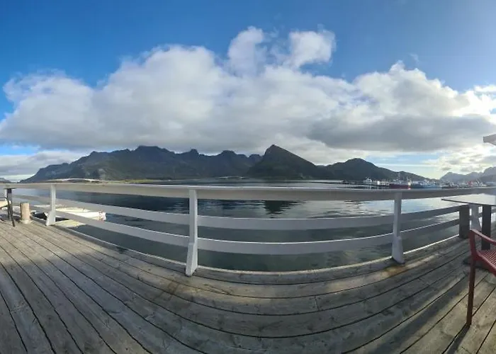 Inn Lydersen Rorbuer Budget & Private Fredvang