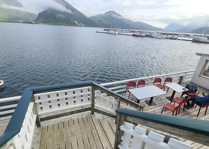 Lydersen Rorbuer Budget & Private Fredvang