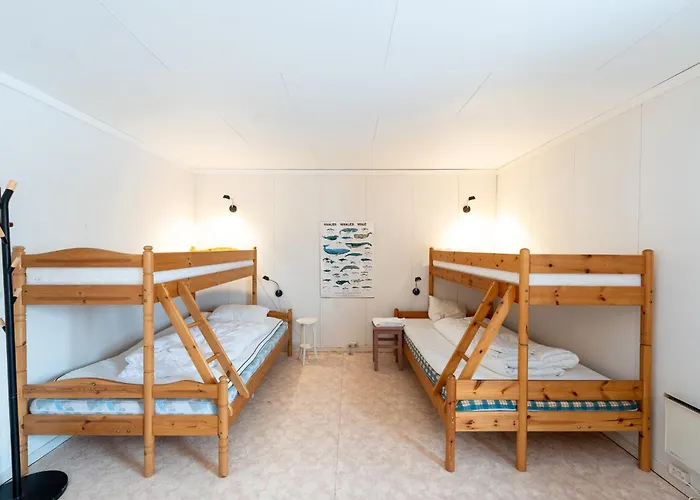 Inn Lydersen Rorbuer Budget & Private