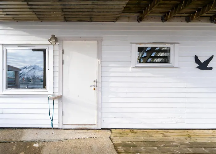 Inn Lydersen Rorbuer Budget & Private