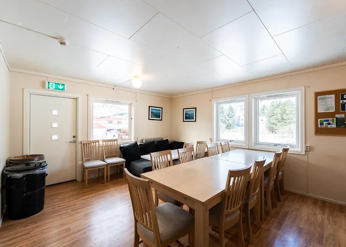 Lydersen Rorbuer Budget & Private 2*