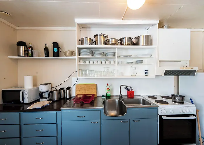 Lydersen Rorbuer Budget & Private Inn 2*