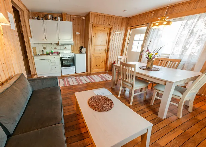 Vertshus Lydersen Rorbuer Budget & Private