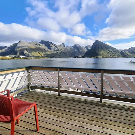 Lydersen Rorbuer Hostel&apartments Fredvang