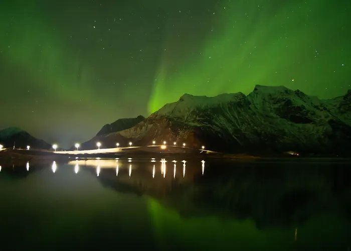 Lydersen Rorbuer Budget & Private Han/Misafirhane Fredvang