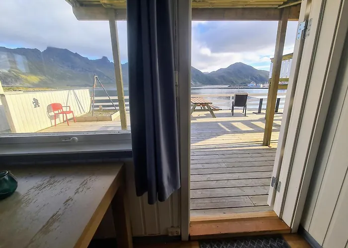 Lydersen Rorbuer Budget & Private 2*