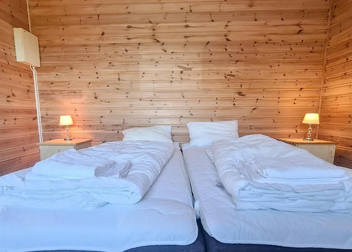 Lydersen Rorbuer Budget & Private