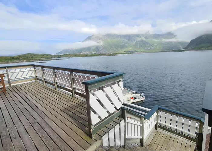 Lydersen Rorbuer Budget & Private Han/Misafirhane Fredvang