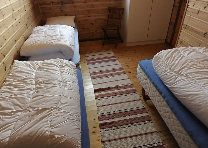 Han/Misafirhane Lydersen Rorbuer Budget & Private 2*